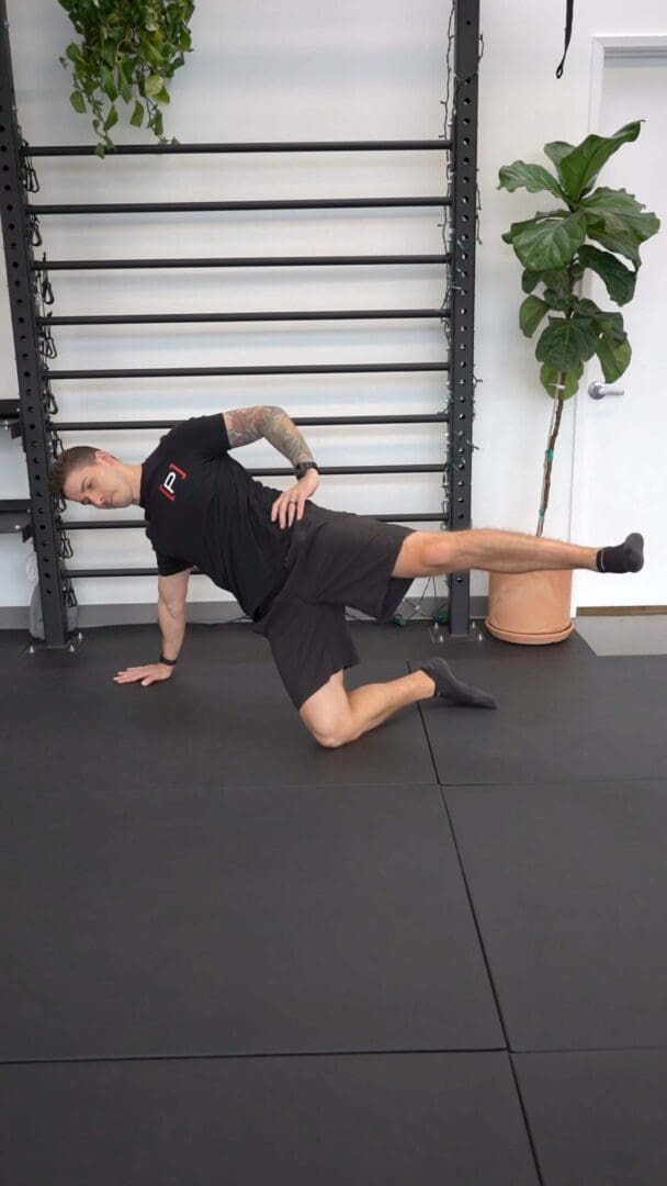 Tall Side Plank - On Knees, Isometric Hip Abduction - [P]rehab