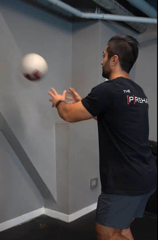 Single Leg Balance Foam Pad, Ball Toss Forward [P]rehab