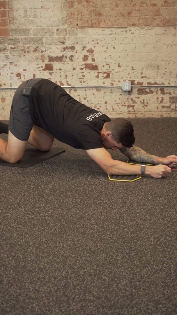 Quadruped Lat Pull Down On Forearms, Band [P]rehab